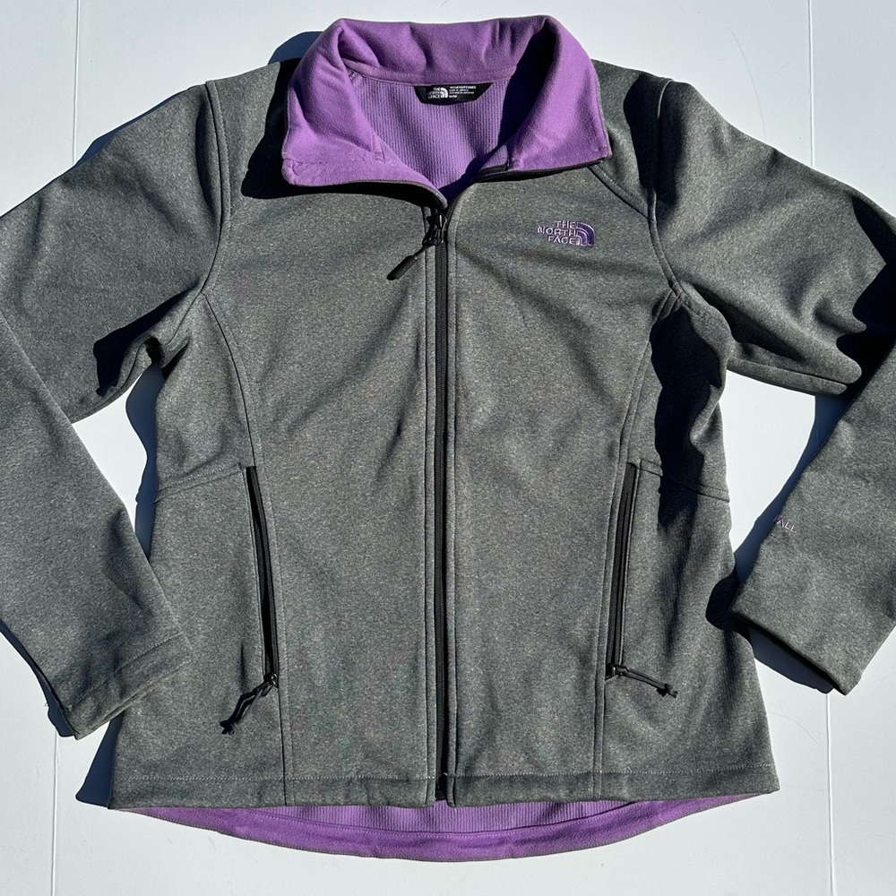 The North Face Women's Windwall Softshell Jacket - M